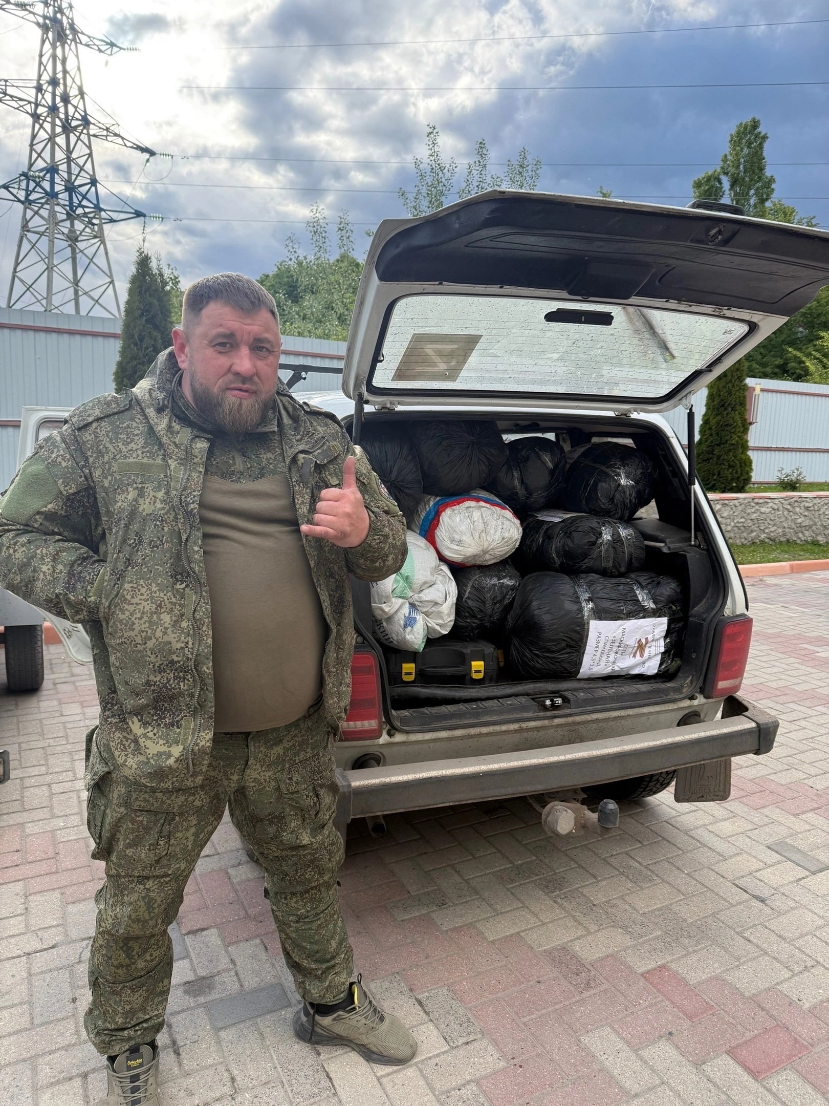 Наши волонтеры возвращаются домой после очередной поездки в Курск.